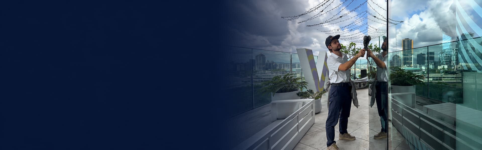 Commercial window cleaning Gold Coast