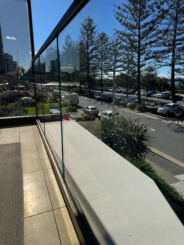 Beachfront window cleaning in Burleigh Heads